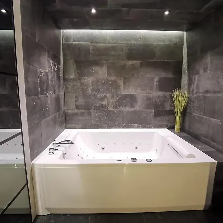 Jacuzzi
