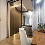 Jacuzzi Apartment